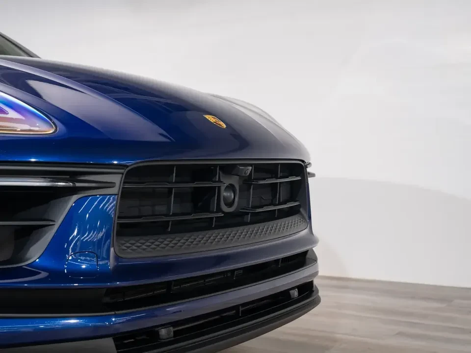 2025 Porsche Macan S - Image 6 of 20
