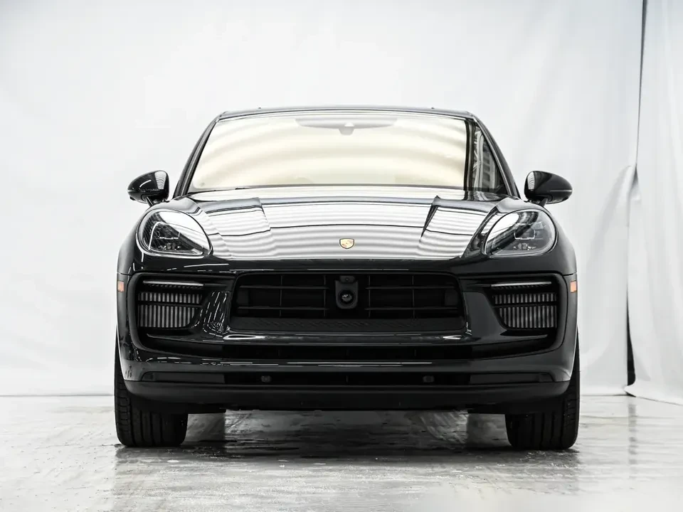 2025 Porsche Macan S - Image 5 of 20