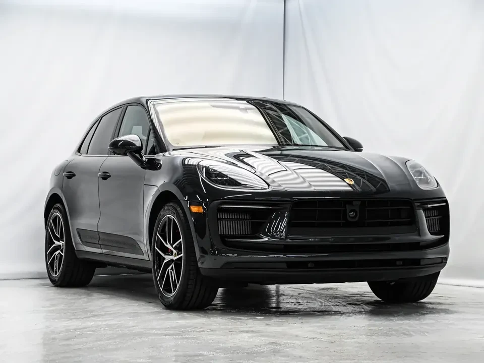 2025 Porsche Macan S - Image 6 of 20