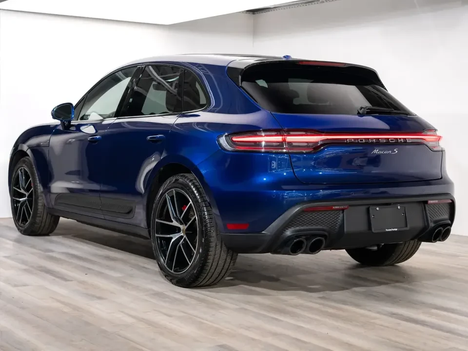 2025 Porsche Macan S - Image 10 of 20