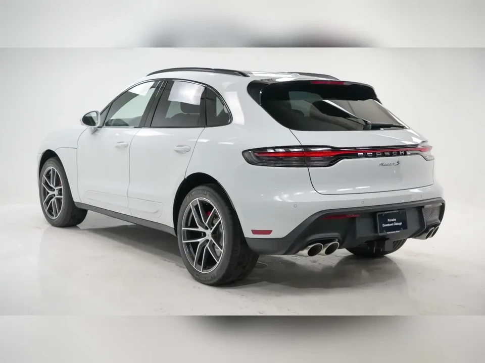 2025 Porsche Macan S - Image 3 of 7