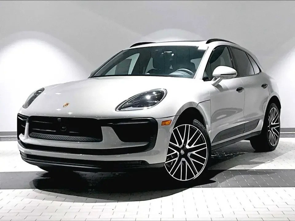 2025 Porsche Macan S - Image 11 of 12