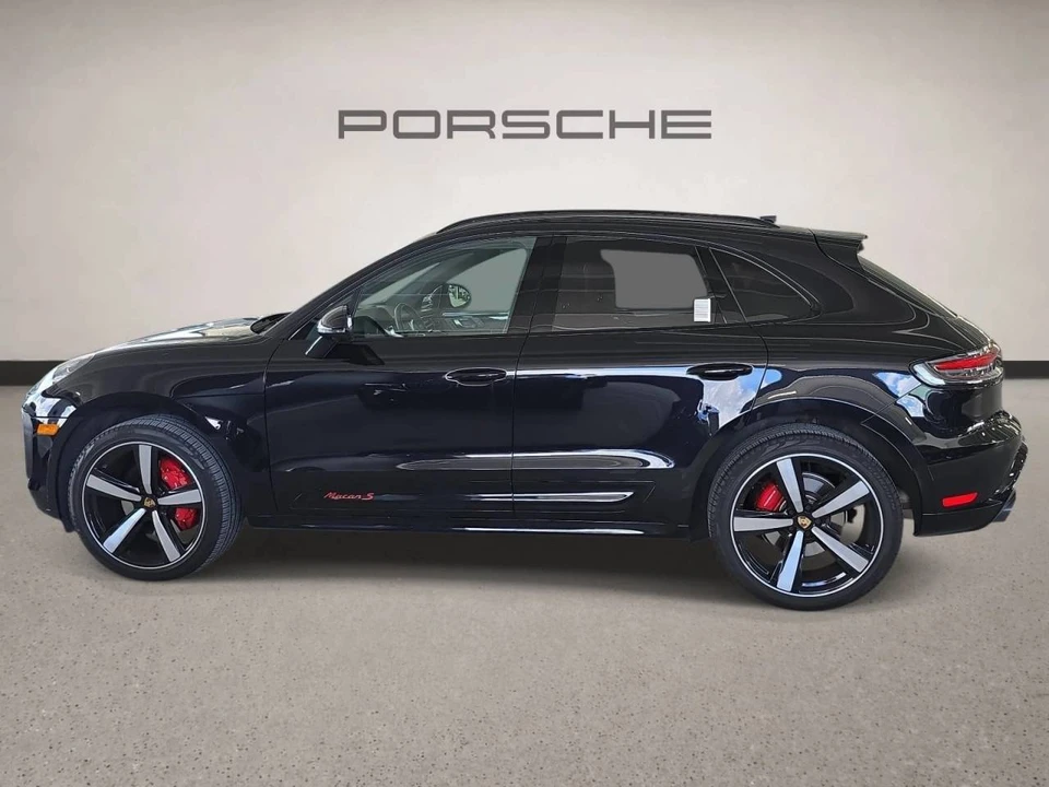 2025 Porsche Macan S - Image 2 of 4