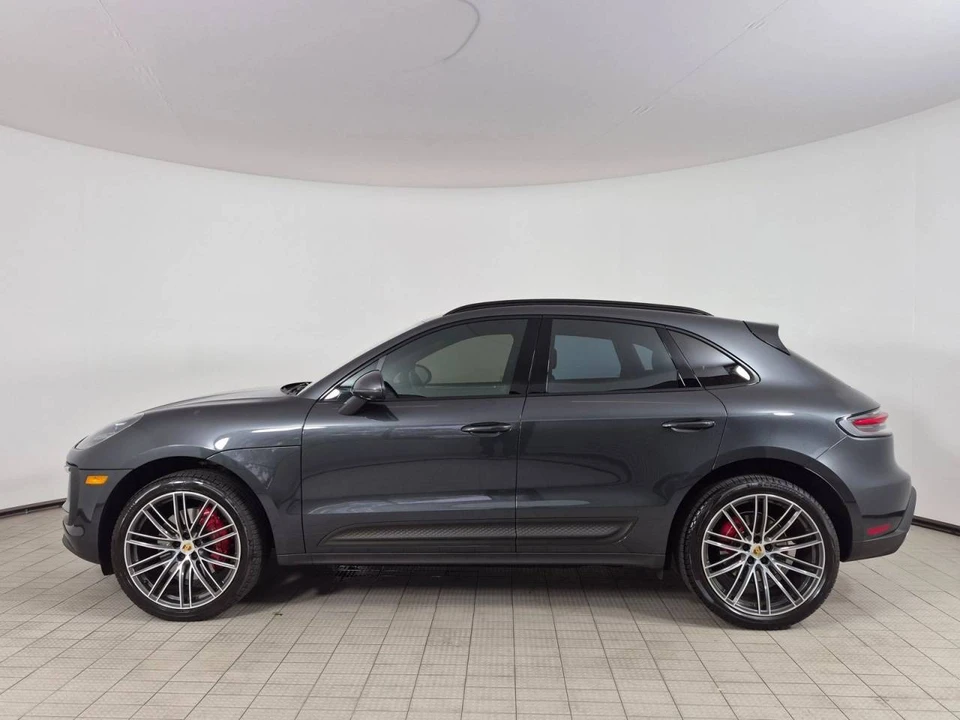 2025 Porsche Macan S - Image 2 of 4
