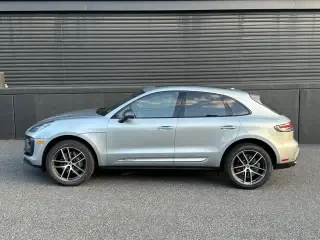 2025 Porsche Macan T - Image 2 of 3