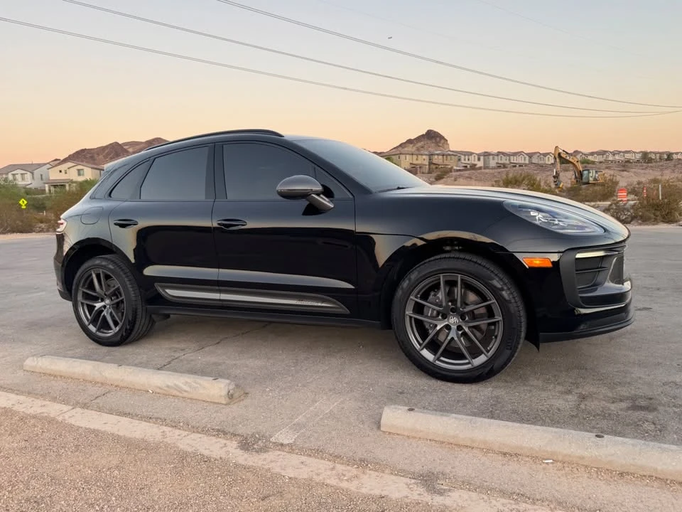 2025 Porsche Macan T - Image 3 of 20