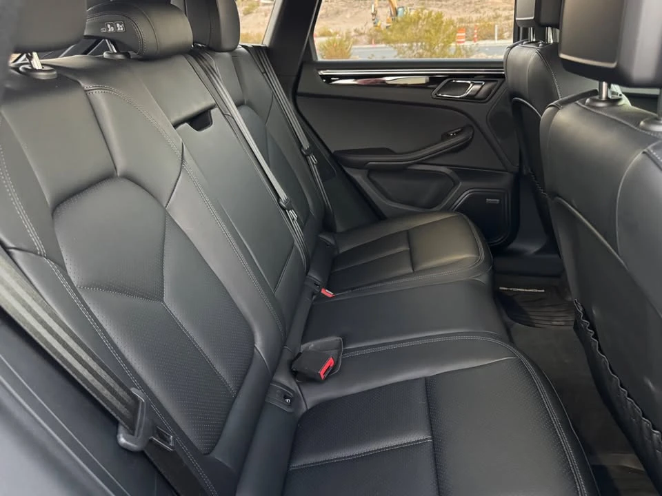 2025 Porsche Macan T - Image 13 of 20