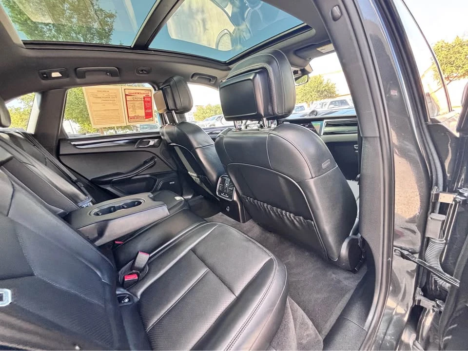 2025 Porsche Macan T - Image 7 of 14