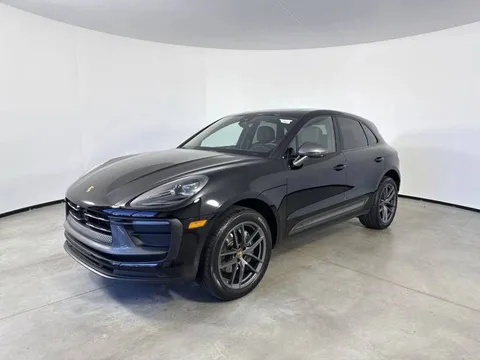 2025 Porsche Macan T