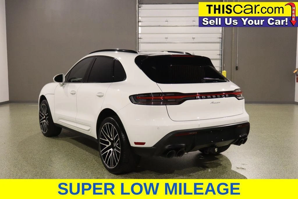 2025 Porsche Macan T - Image 6 of 31
