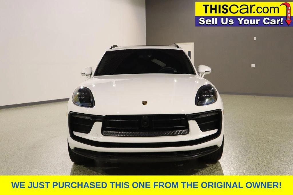 2025 Porsche Macan T - Image 2 of 31