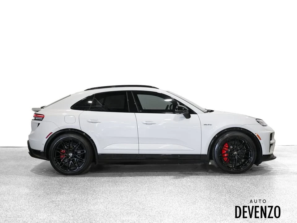 2025 Porsche Macan Electric - Image 2 of 20