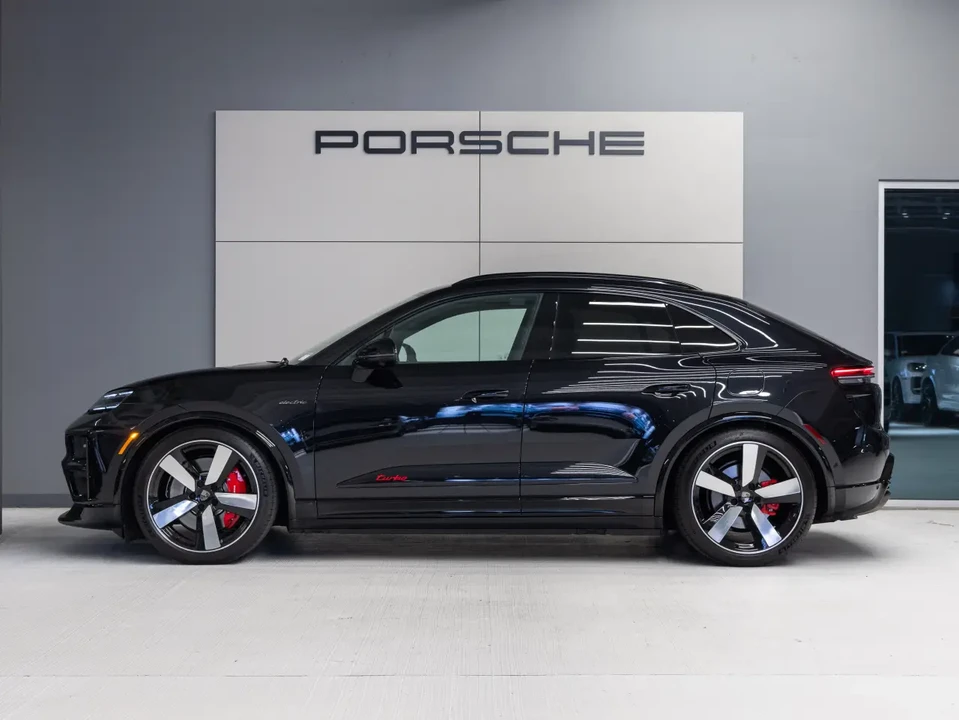2025 Porsche Macan Electric - Image 2 of 15