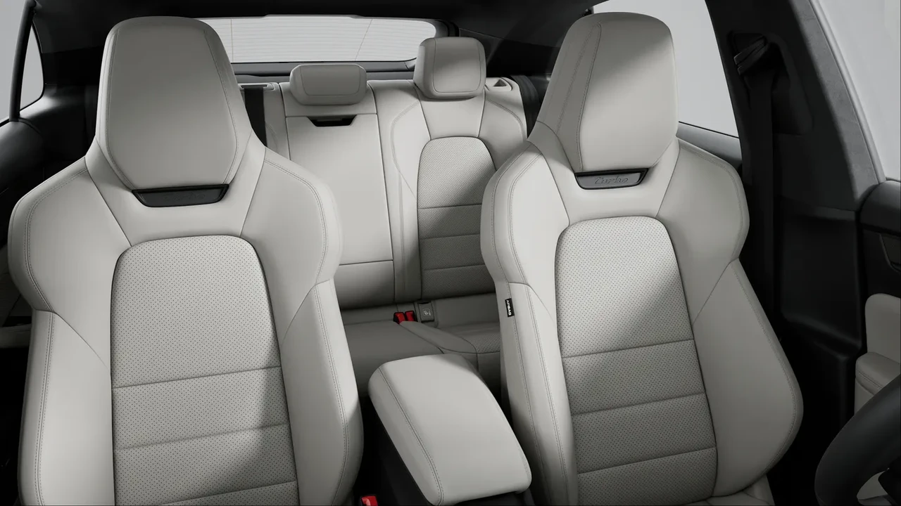2025 Porsche Macan Electric - Image 7 of 7