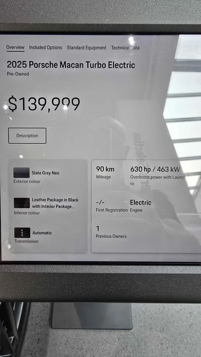 2025 Porsche Macan Electric - Image 13 of 13