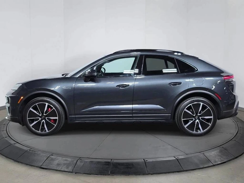 2025 Porsche Macan Electric - Image 2 of 4