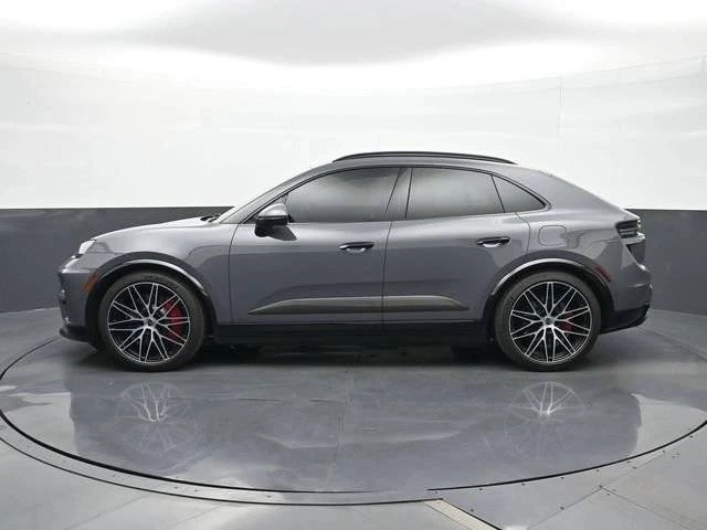 2025 Porsche Macan Electric - Image 2 of 5
