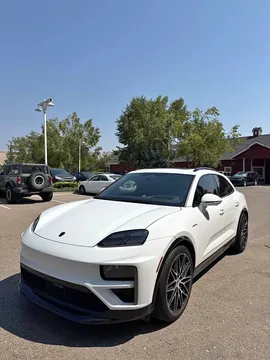 2025 Porsche Macan Turbo Sport Utility 4D