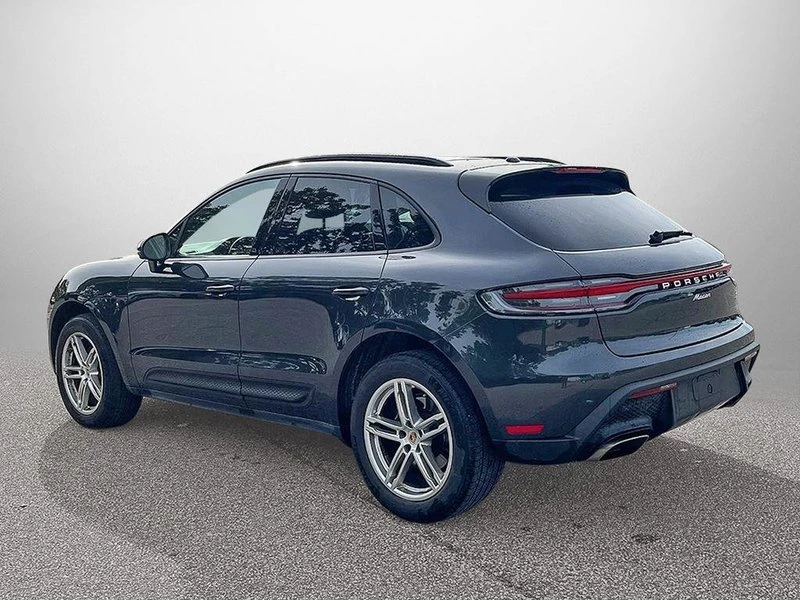 2025 Porsche Macan Electric - Image 8 of 19