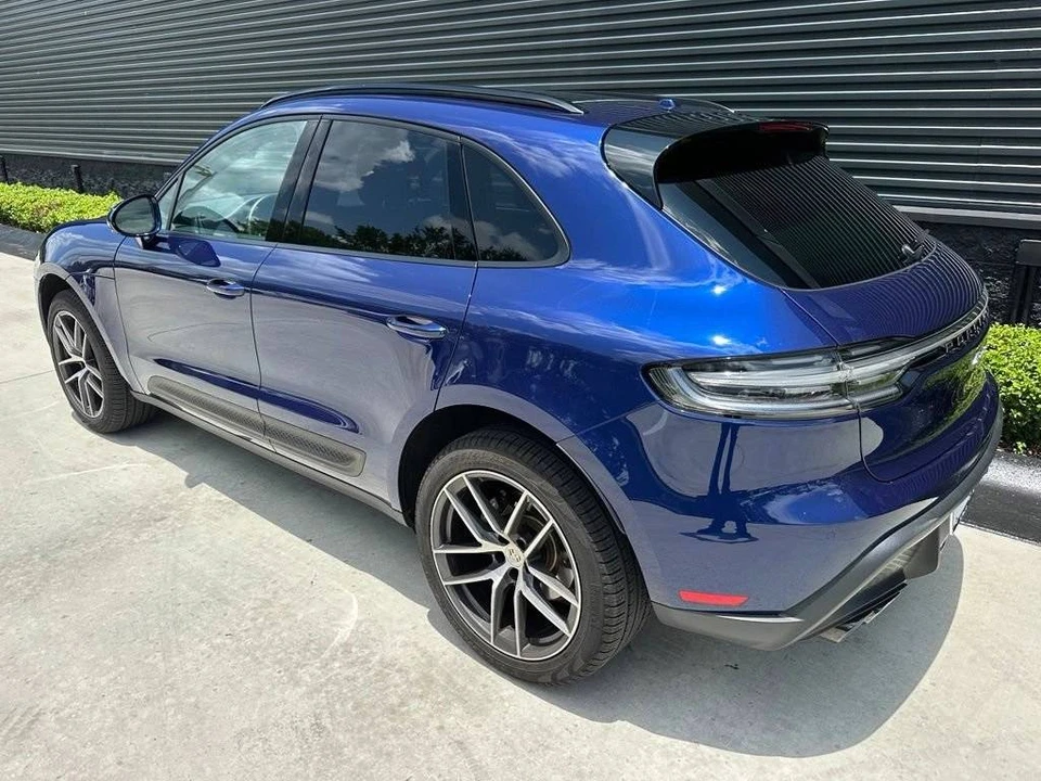 2025 Porsche Macan Electric - Image 3 of 5