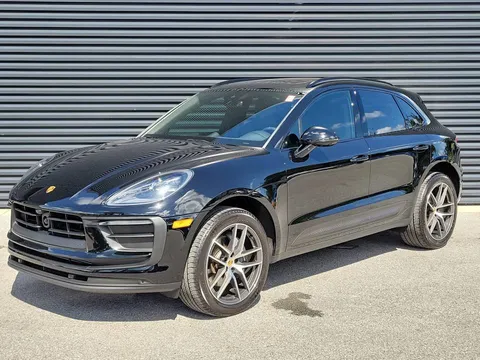 2025 Porsche Macan
