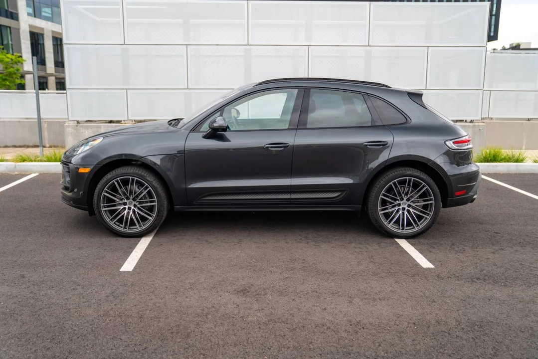 2025 Porsche Macan Electric - Image 2 of 5