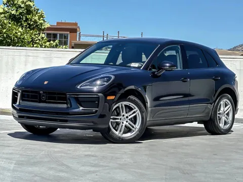 2025 Porsche Macan