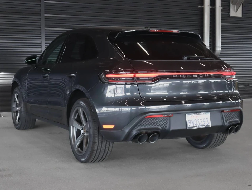 2025 Porsche Macan Electric - Image 3 of 5