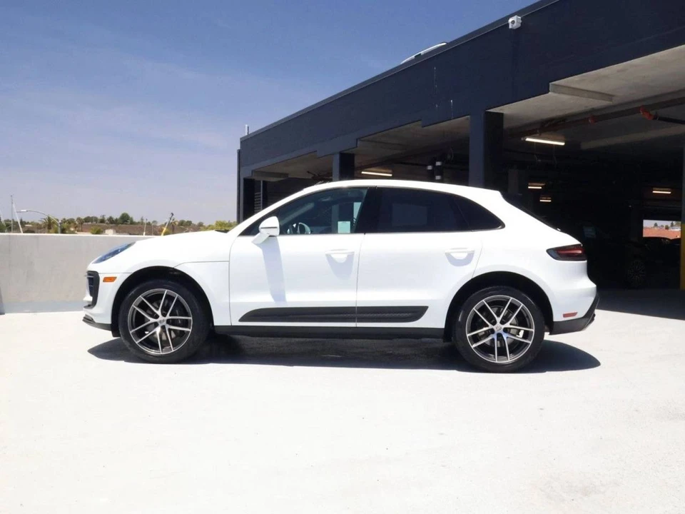 2025 Porsche Macan Electric - Image 2 of 4