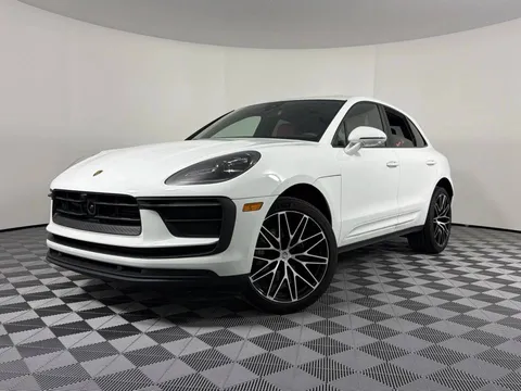 2025 Porsche Macan