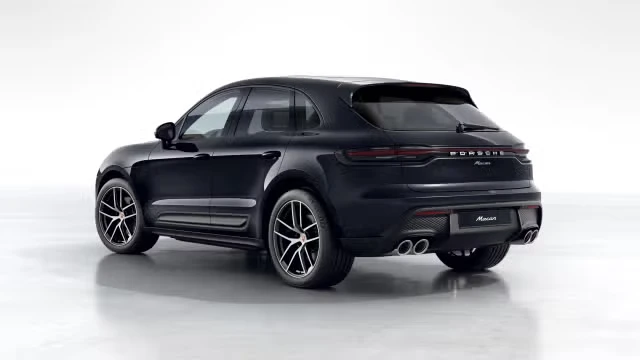 2025 Porsche Macan - Image 18 of 30