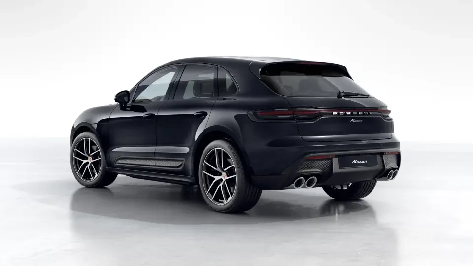 2025 Porsche Macan - Image 23 of 30