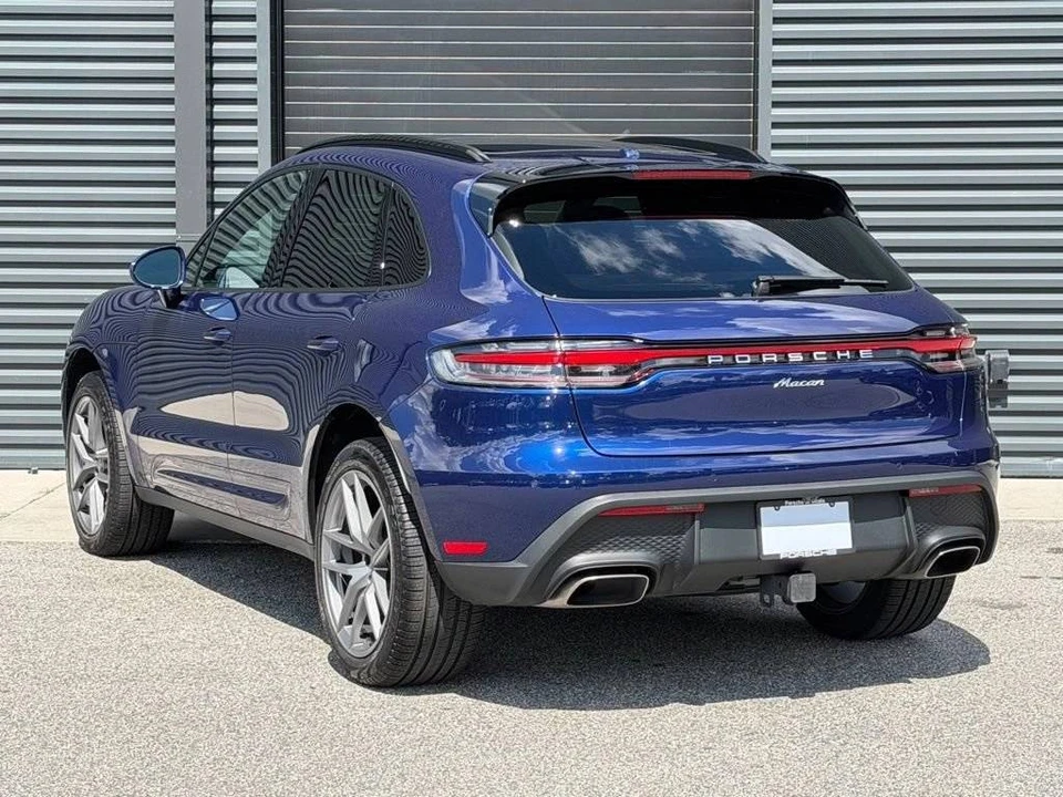 2025 Porsche Macan Electric - Image 3 of 4