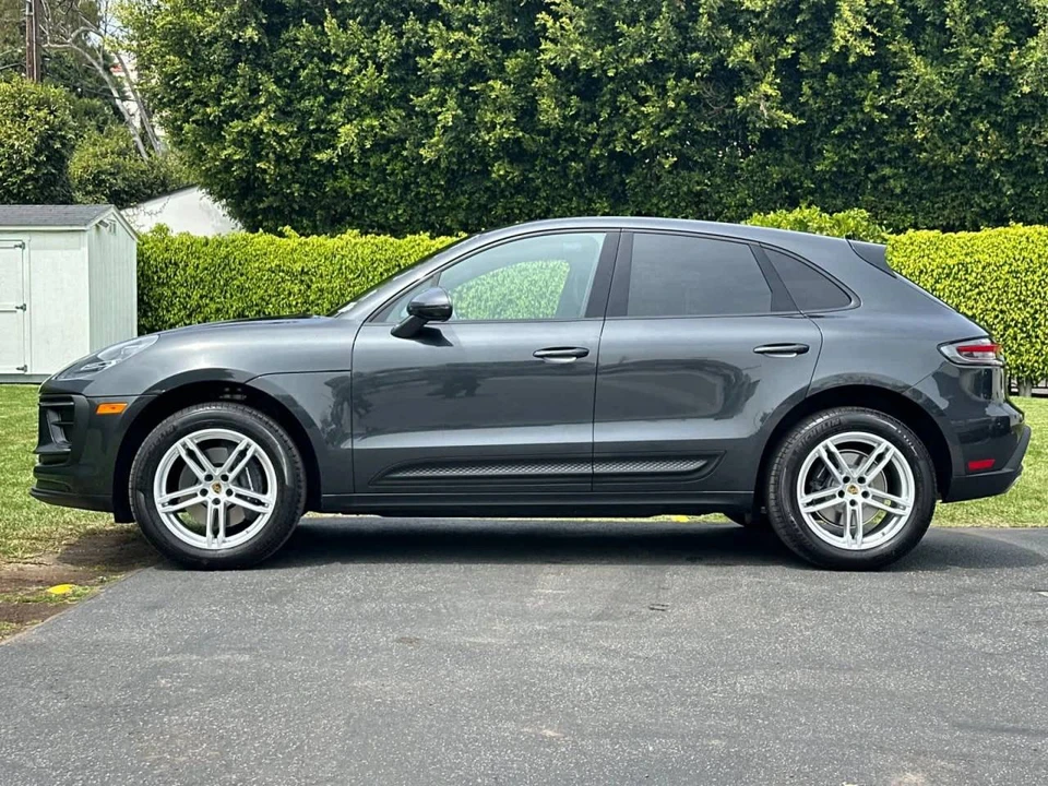 2025 Porsche Macan Electric - Image 2 of 4