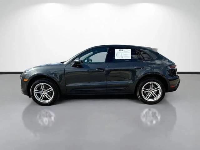 2025 Porsche Macan Electric - Image 2 of 5