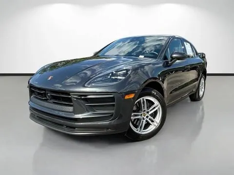 2025 Porsche Macan