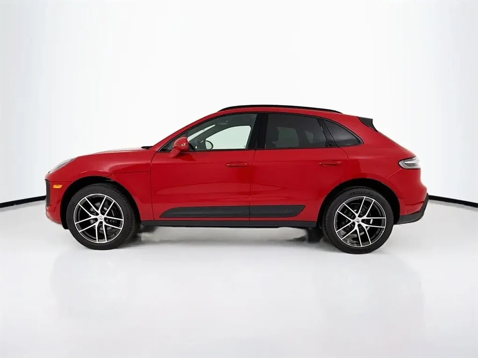 2025 Porsche Macan - Image 2 of 13