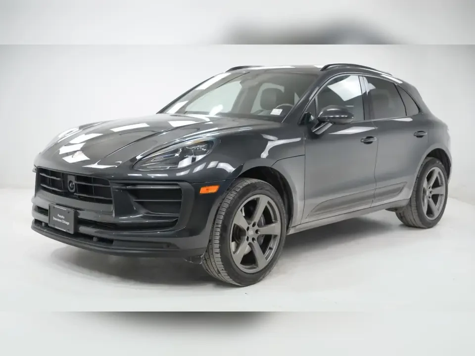 2025 Porsche Macan - Image 13 of 13