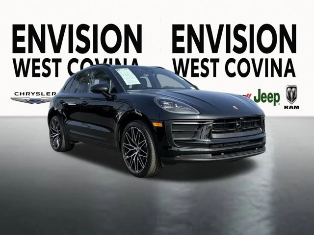 2025 Porsche Macan - Image 2 of 12