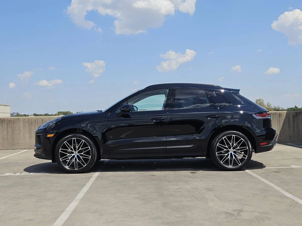 2025 Porsche Macan Electric - Image 2 of 4