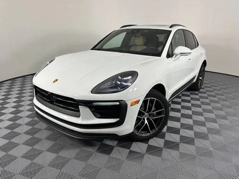 2025 Porsche Macan