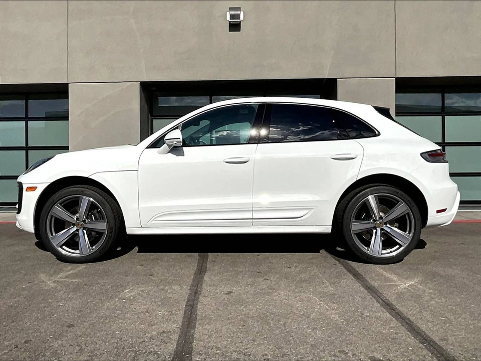 2025 Porsche Macan Electric - Image 2 of 5