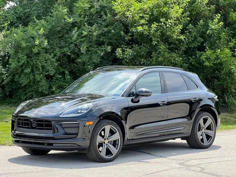2025 Porsche Macan