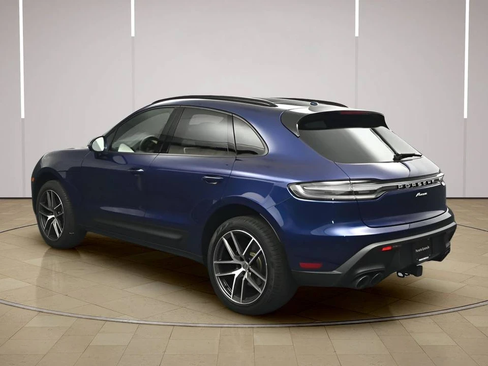 2025 Porsche Macan Electric - Image 3 of 5