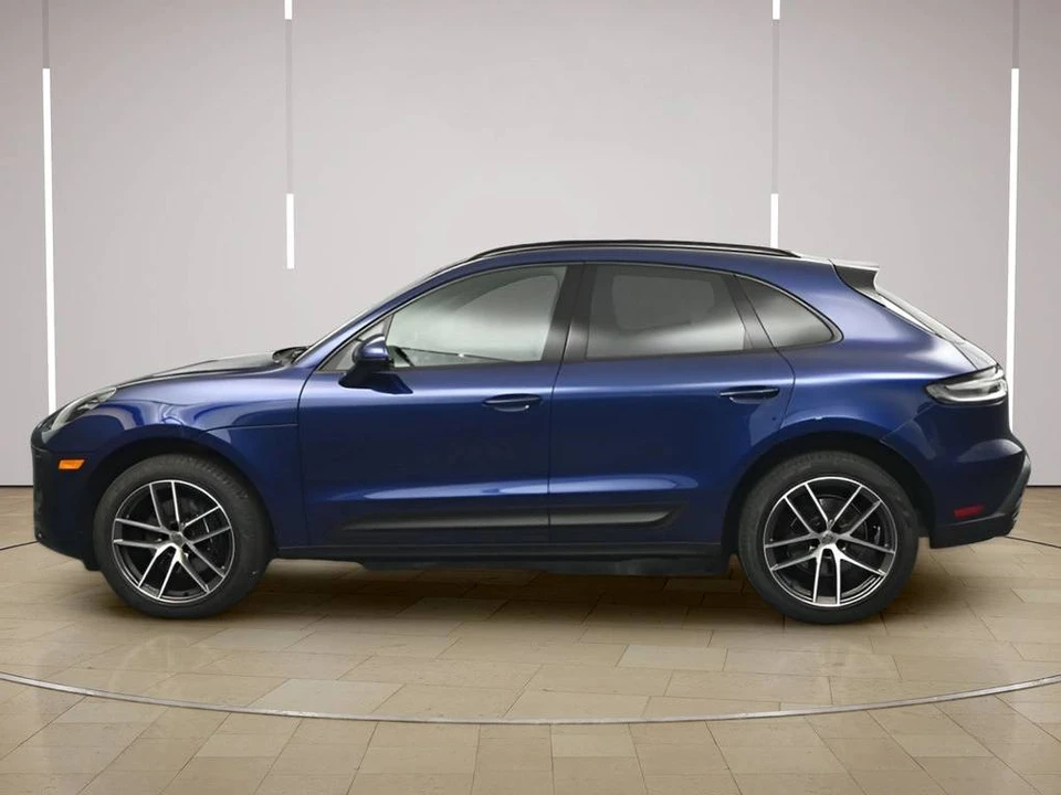 2025 Porsche Macan Electric - Image 2 of 5