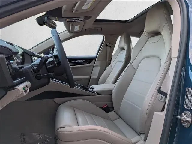 2025 Porsche 976 Panamera - Image 5 of 6