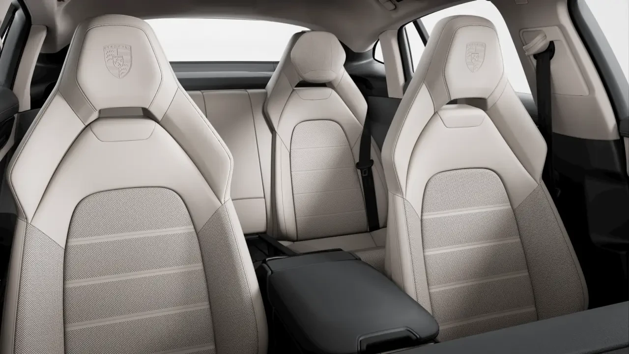 2025 Porsche 976 Panamera - Image 5 of 13