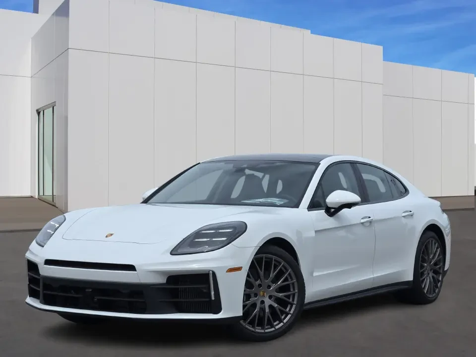 2025 Porsche 976 Panamera - Image 12 of 13