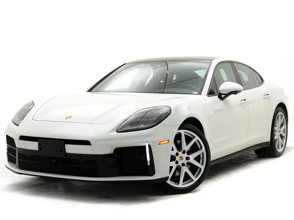 2025 Porsche 976 Panamera - Image 10 of 13