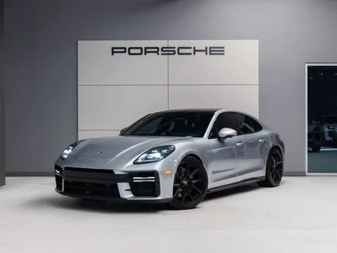 2025 Porsche Panamera 4 E-Hybrid